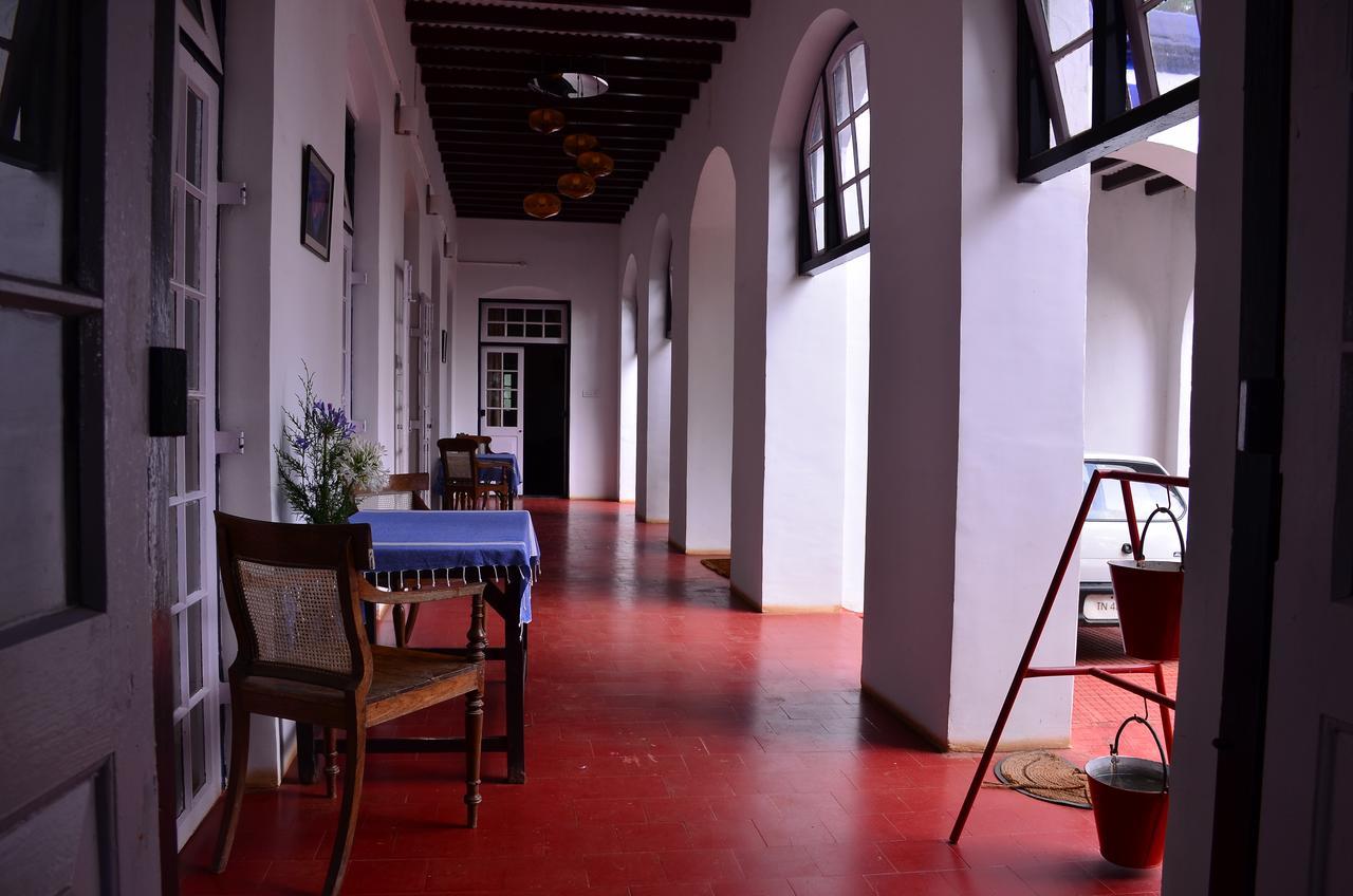 Ywca Wyoming Hotel Coonoor Buitenkant foto