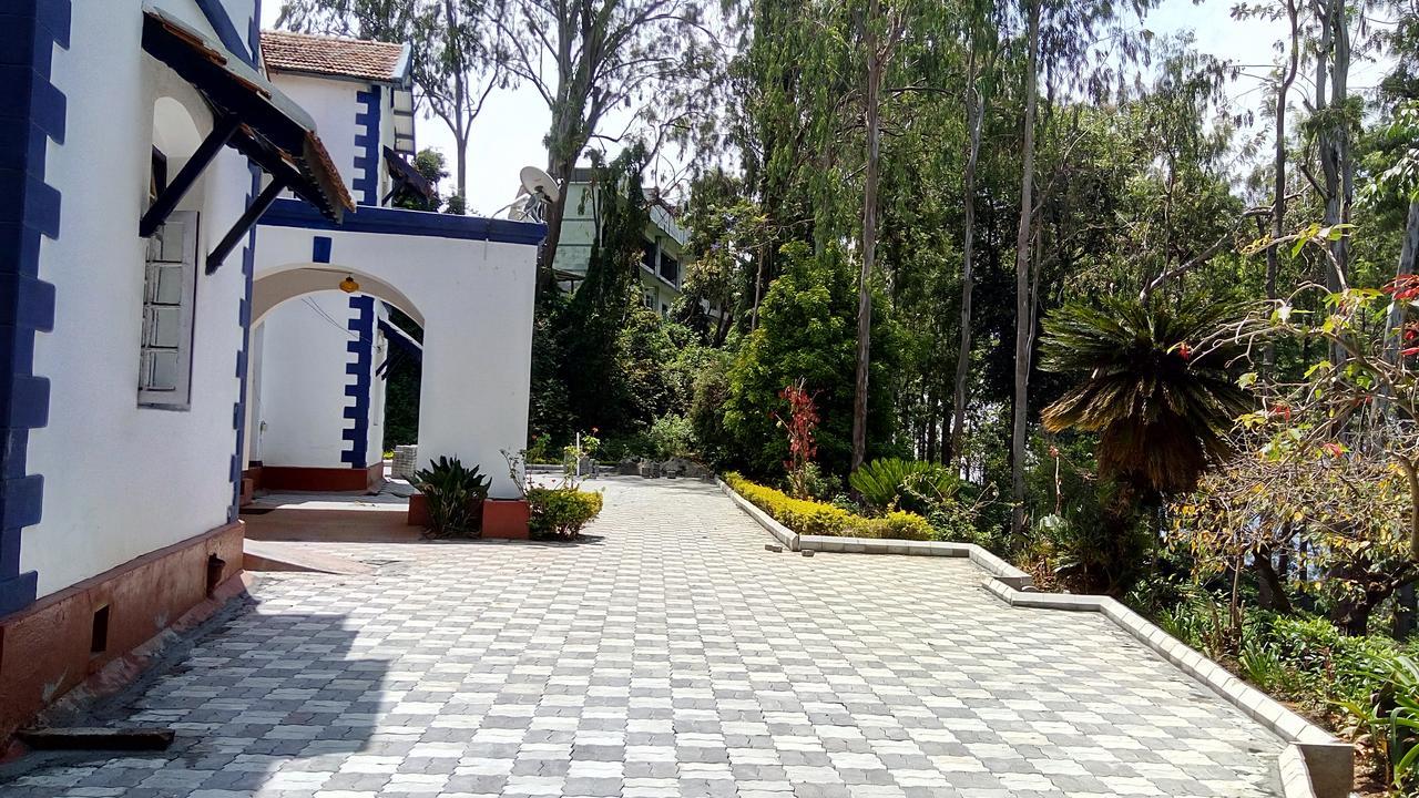 Ywca Wyoming Hotel Coonoor Buitenkant foto