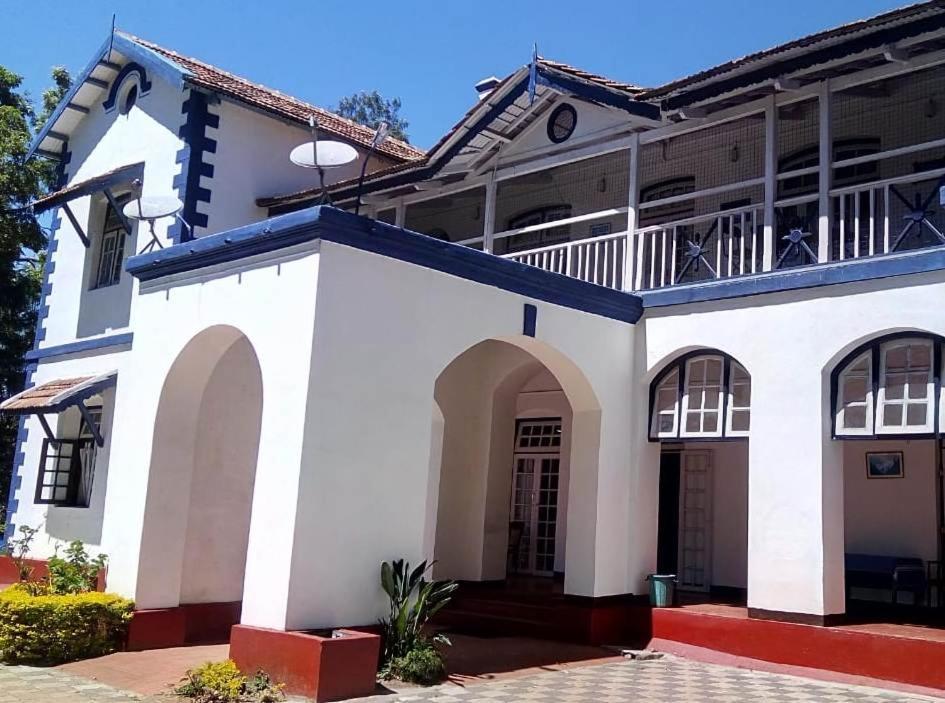 Ywca Wyoming Hotel Coonoor Buitenkant foto